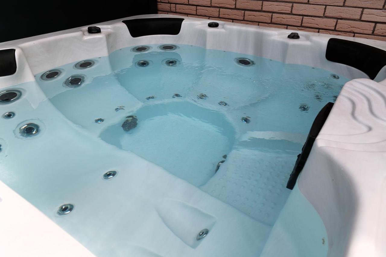 Goldhouse - Sauna, Whirlpool, Switch, Darts & Mehr Андернах Экстерьер фото